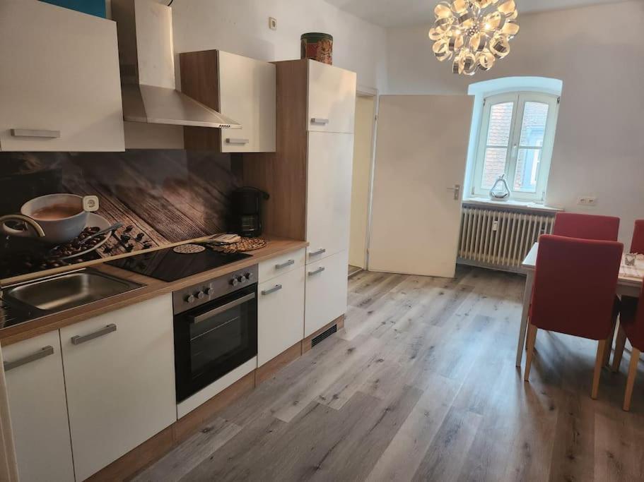 Tor Stay - Charmante 2 Zimmer Apartment อันส์บาห์ ภายนอก รูปภาพ